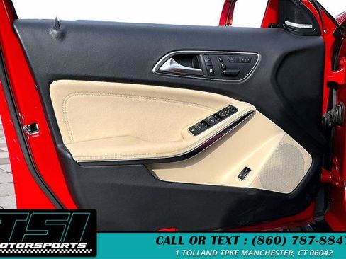 Used 2016 Mercedes-Benz GLA 250 4MATIC image 23