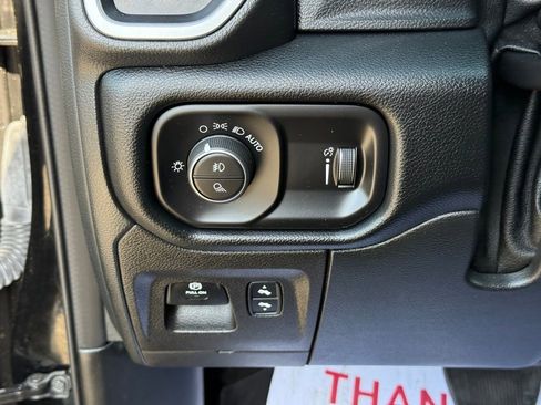 Used 2022 RAM 1500 Big Horn AWD/4WD image 19