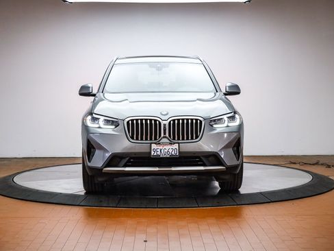 Certified 2023 BMW X3 sDrive30i w/ Premium Package image 7