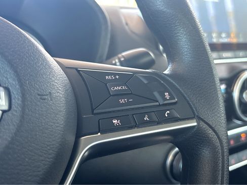 Used 2024 Nissan Sentra SV w/ Trunk Package image 15