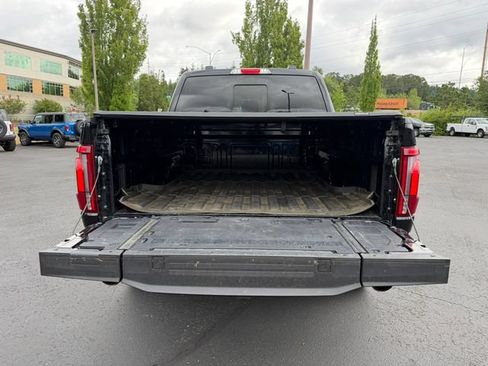 Used 2025 Ford F150 Lariat w/ Equipment Group 502A High AWD/4WD image 31