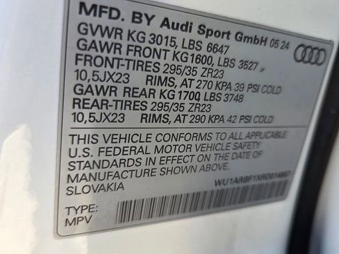 Used 2024 Audi RS Q8 4.0T image 22