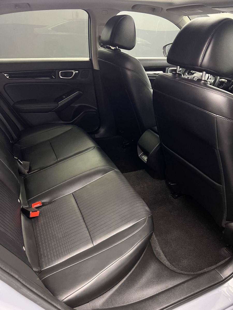 Used 2023 Honda Civic Touring image 22
