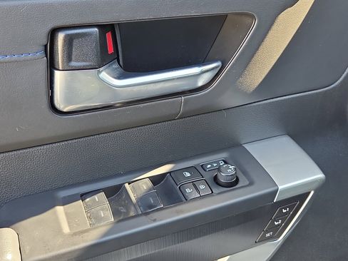 Used 2024 Toyota Tundra Platinum image 13