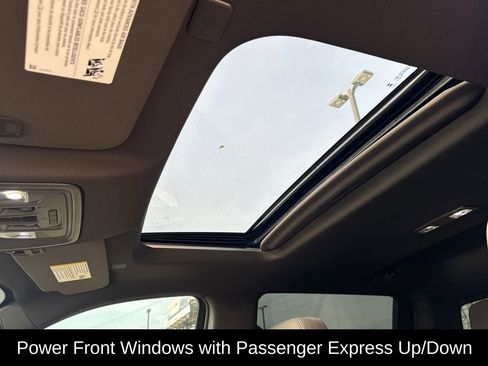 Used 2025 Chevrolet Silverado 2500 LTZ w/ LTZ Convenience Package image 21