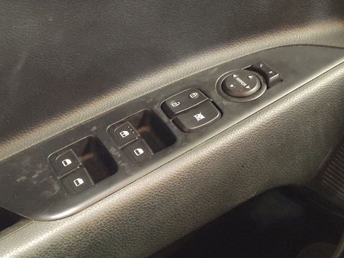 Used 2020 Kia Rio S FWD image 27