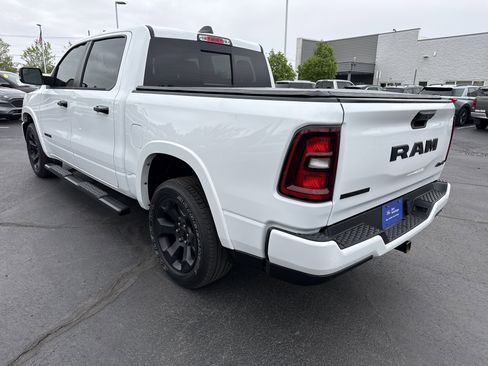 Used 2025 RAM 1500 Big Horn AWD/4WD image 7