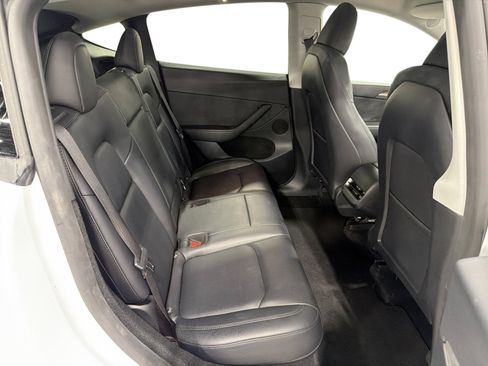 Certified 2023 Tesla Model Y Performance AWD/4WD image 11
