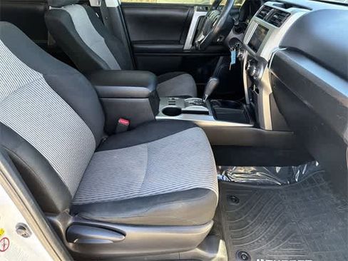 Used 2014 Toyota 4Runner image 20