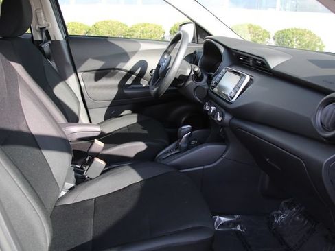 Used 2025 Nissan Kicks Play S FWD image 30