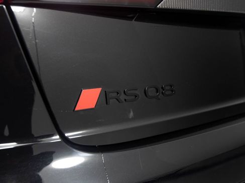 Used 2026 Audi RS Q8 performance AWD/4WD image 46