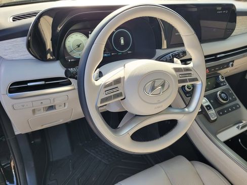Used 2025 Hyundai Palisade Calligraphy FWD image 26