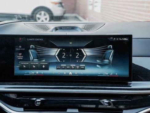 Certified 2025 BMW X7 M60i image 14