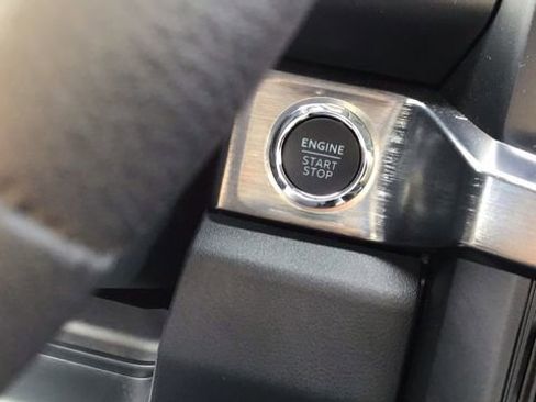 Certified 2025 Ford F350 Lariat w/ Lariat Ultimate Package image 21