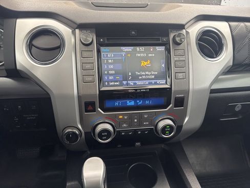 Used 2016 Toyota Tundra Platinum image 20