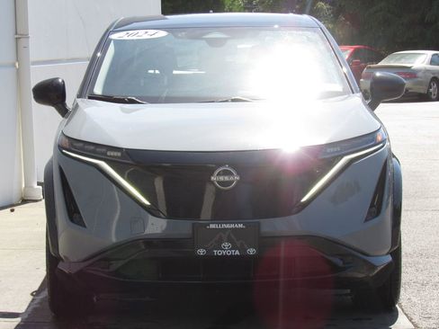 Used 2024 Nissan Ariya AWD image 3