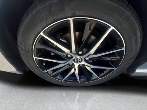 Used 2024 Toyota Camry SE image 17