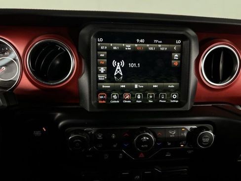 Used 2022 Jeep Wrangler Unlimited Rubicon w/ Cold Weather Group image 26