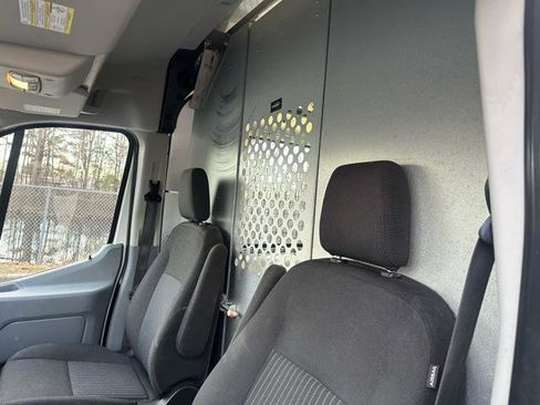 Used 2017 Ford Transit 150 130 Medium Roof image 21