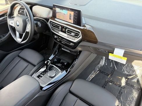 Used 2024 BMW X3 sDrive30i w/ Convenience Package RWD image 12