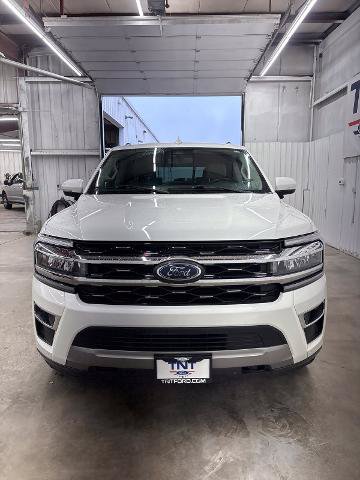 Certified 2023 Ford Expedition Limited AWD/4WD image 3