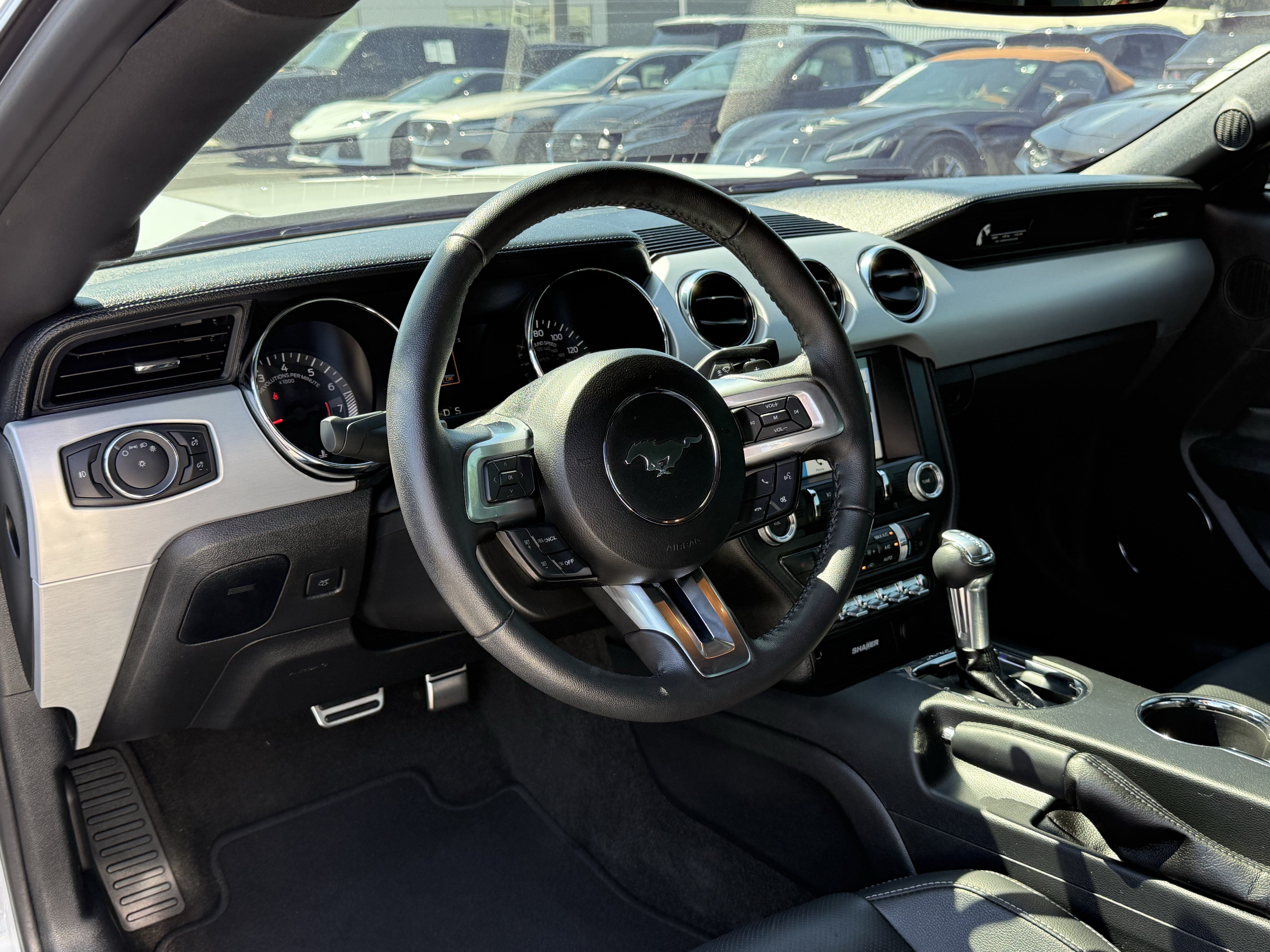 Used 2017 Ford Mustang GT Premium RWD image 27