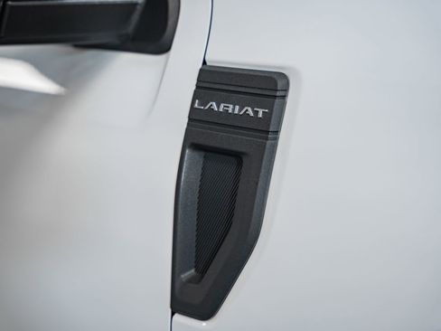 Certified 2024 Ford Maverick Lariat image 17