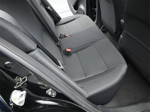 New 2025 Nissan Kicks Play S image 30