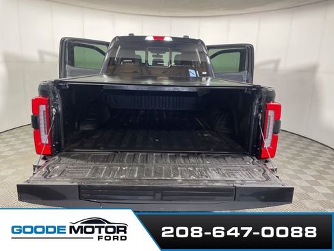 Used 2025 Ford F350 Platinum w/ Tremor Off-Road Package AWD/4WD image 21
