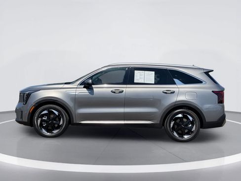 Used 2026 Kia Sorento EX w/ EX Premium Package AWD/4WD image 3