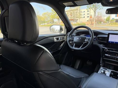 Used 2022 Ford Explorer ST AWD/4WD image 44