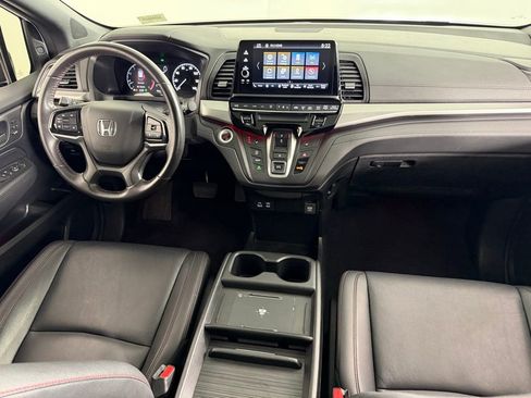 Used 2025 Honda Odyssey Sport-L image 11