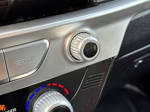 Used 2024 Kia Telluride LX image 33