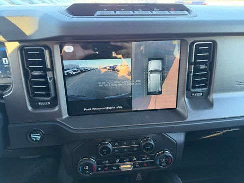 New 2026 Ford Bronco Badlands AWD/4WD image 32