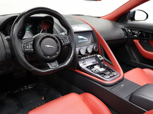 Used 2019 Jaguar F-TYPE 3.0 340 HP Convertible 2D image 2