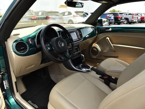 Used 2017 Volkswagen Beetle 1.8T SEL FWD image 7