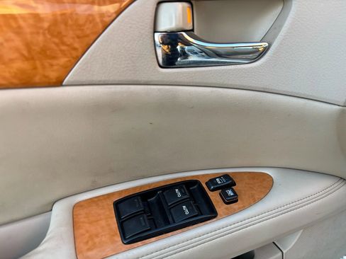 Used 2005 Toyota Avalon XL image 13