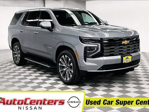 Used 2026 Chevrolet Tahoe High Country w/ Sun And Tow Package AWD/4WD image 1