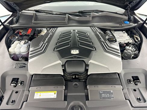 Used 2024 Lamborghini Urus S AWD/4WD image 32