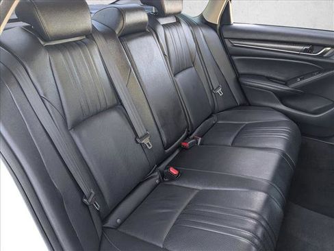 Used 2019 Honda Accord Touring image 21