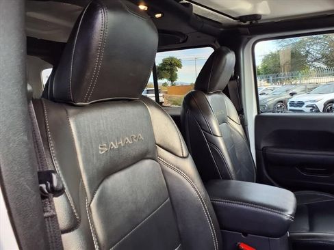 Used 2021 Jeep Wrangler Sahara w/ Cold Weather Group image 18