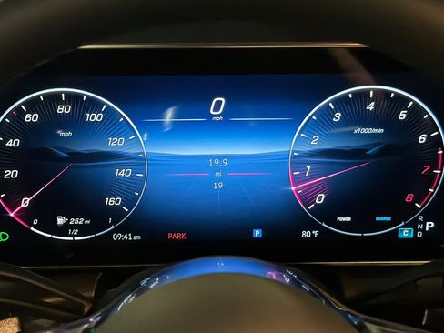 New 2027 Mercedes-Benz GLC 300 image 23