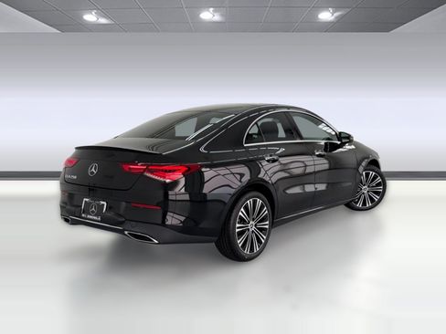 Used 2023 Mercedes-Benz CLA 250 image 8