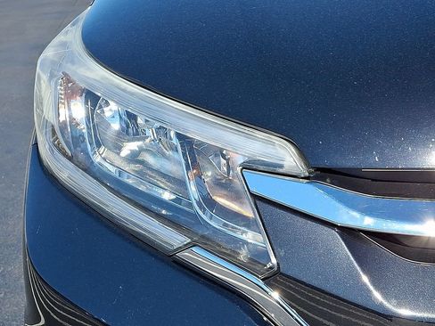 Used 2016 Honda CR-V LX image 12