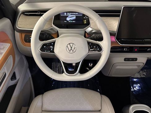 New 2025 Volkswagen ID. Buzz 1st Edition image 13