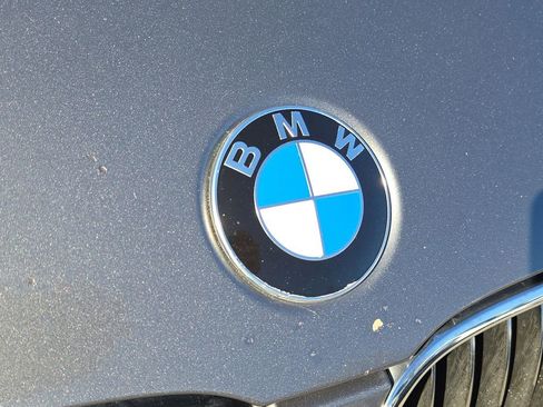 Used 2010 BMW 528i 528i image 4