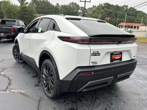 New 2026 Toyota C-HR AWD/4WD image 5