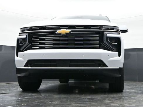 New 2026 Chevrolet Suburban High Country AWD/4WD image 43