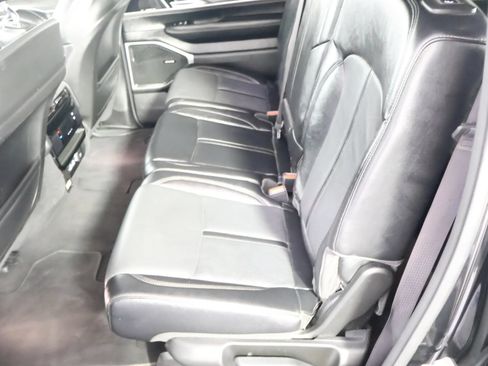Used 2024 Jeep Wagoneer L Series II w/ Flexible Seating Group AWD/4WD image 42