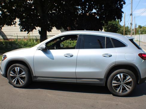 Used 2024 Mercedes-Benz GLA 250 image 8